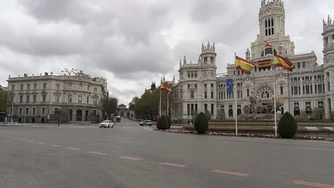 1200px-22_de_marzo_2020-Cibeles-Madrid.jpg