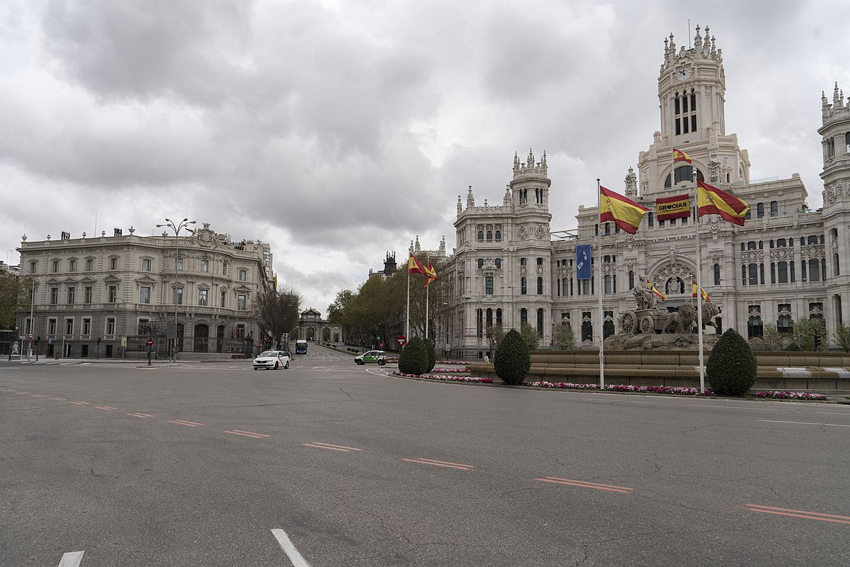 1200px-22_de_marzo_2020-Cibeles-Madrid.jpg