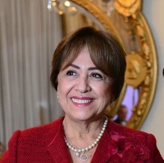 Gotuzzo vacunagate_esposa.png