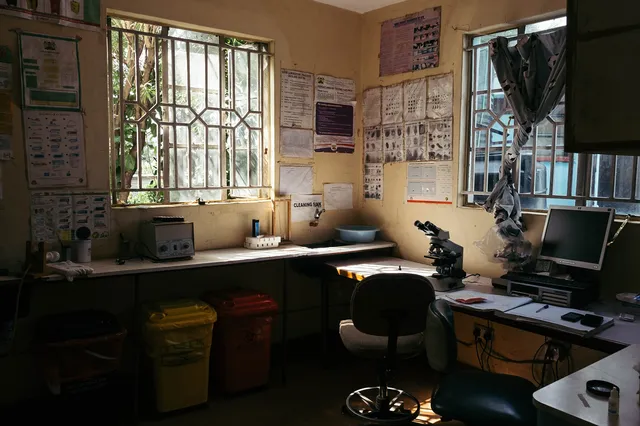 Un laboratorio en la Clínica Ring Road.
