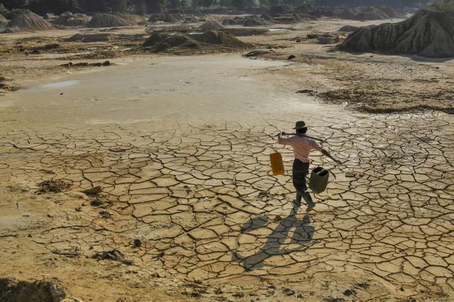 agua-crisis-bancarrota-hidrica-mundial-onu-1200x800