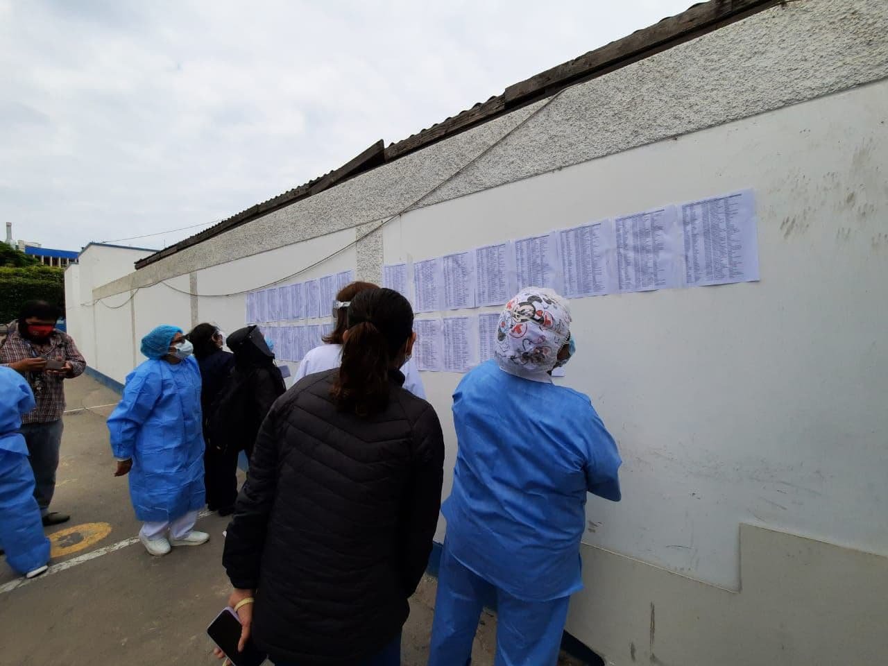 Hospital Sabogal durante la jornada fallida de vacunación
