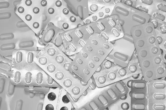 medicine-1851178_1920.jpg
