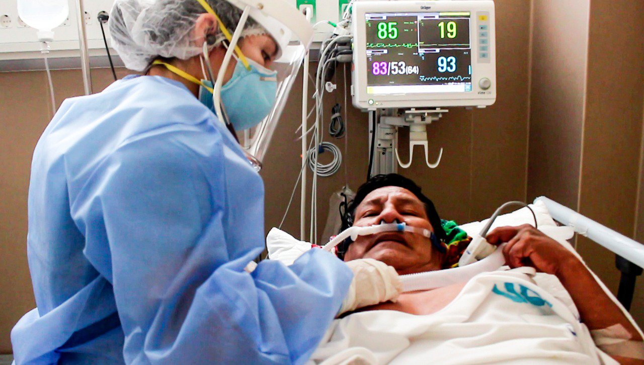 medicos-peru-2.jpeg